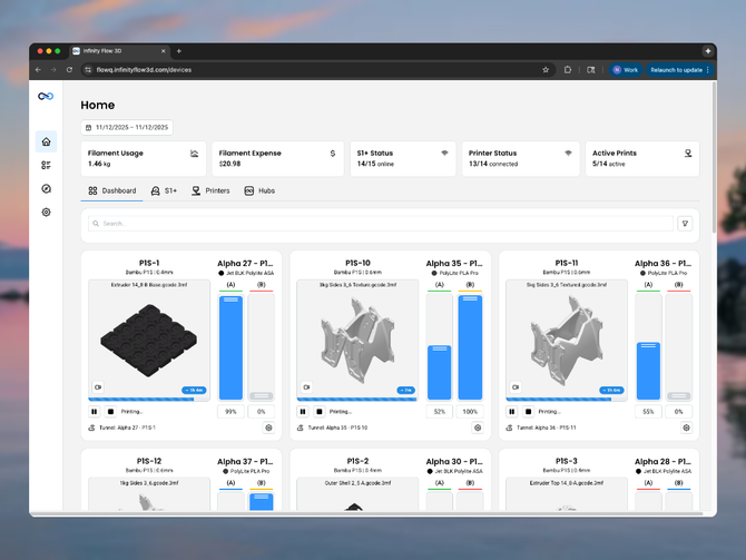Computer screen displaying FlowQ, a 3D printing software interface with print jobs and status.